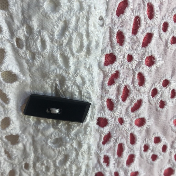 White Eyelet oversized over blouse/ jacket One Size - Picture 5 of 10